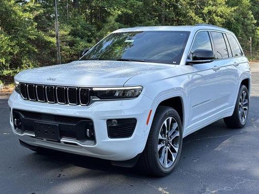 2025 Jeep Grand Cherokee Overland