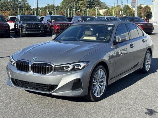 2023 BMW 330e 330e