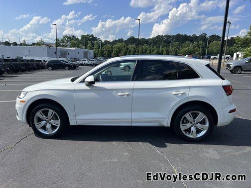 2018 Audi Q5 2.0T Premium Plus