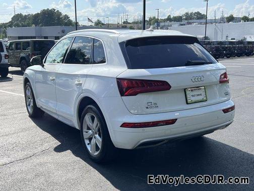 2018 Audi Q5 2.0T Premium Plus