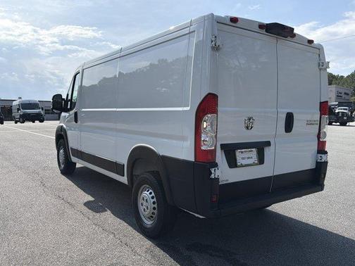 Bright White Clearcoat 2026 RAM ProMaster 1500 Low Roof