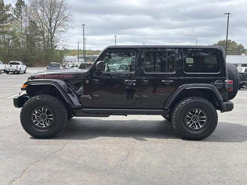 Black Clearcoat 2026 Jeep Wrangler Rubicon
