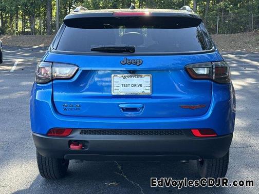 2023 Jeep Compass Trailhawk