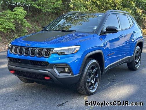 2023 Jeep Compass Trailhawk