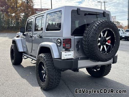 2016 Jeep Wrangler Unlimited Sahara