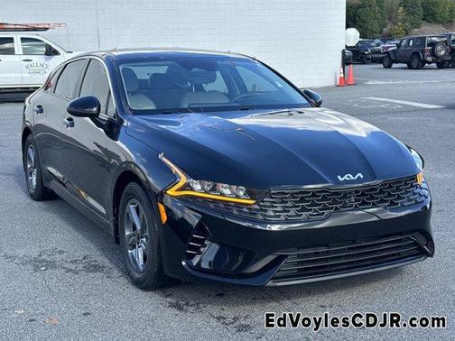 2022 Kia K5 LXS