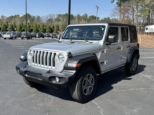 Silver Zynith Clearcoat 2022 Jeep Wrangler Unlimited Sport
