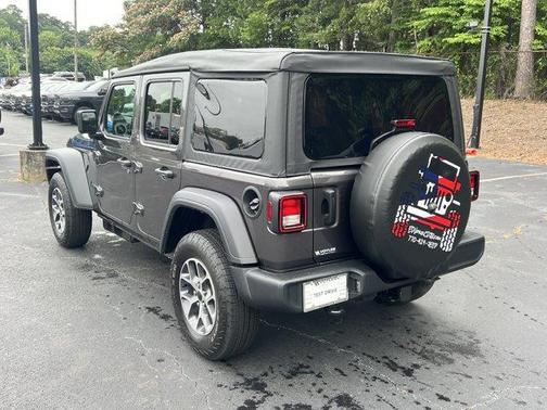 Granite Crystal Clearcoat Metallic 2026 Jeep Wrangler Sport