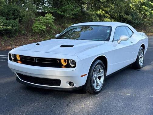 2021 Dodge Challenger SXT