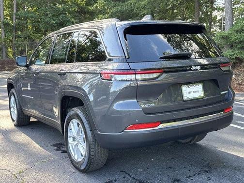 2025 Jeep Grand Cherokee Laredo X