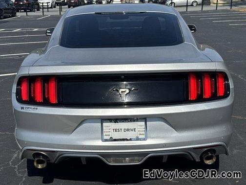 2016 Ford Mustang V6
