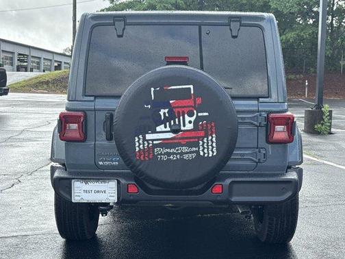 2025 Jeep Wrangler 4xe Sahara