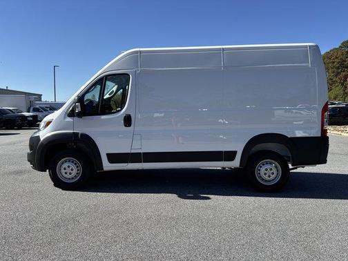 2026 RAM ProMaster 1500 Base