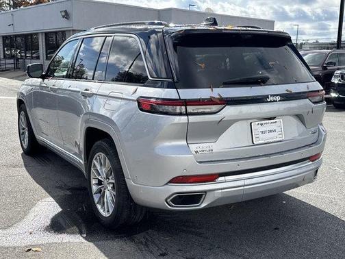 2024 Jeep Grand Cherokee Summit