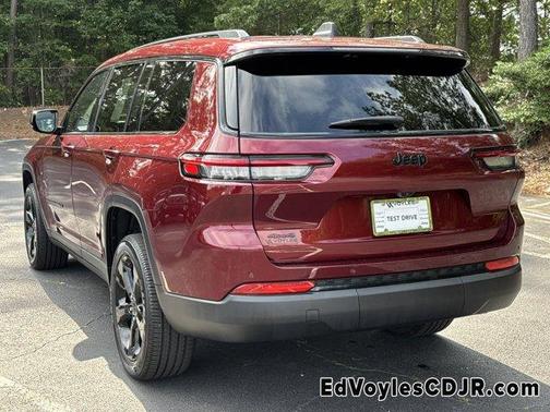 2024 Jeep Grand Cherokee L Laredo
