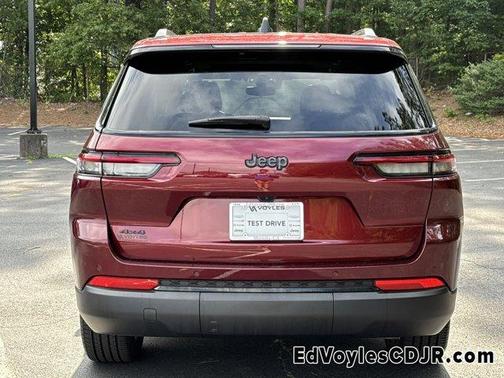 2024 Jeep Grand Cherokee L Laredo