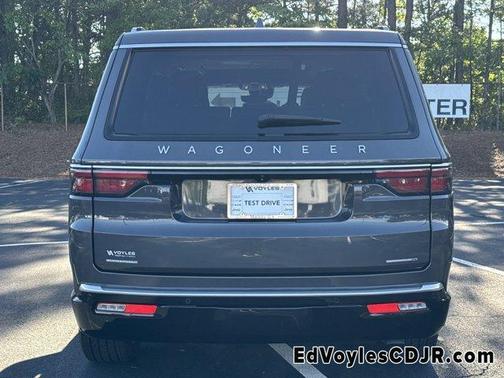 2022 Jeep Wagoneer Series II