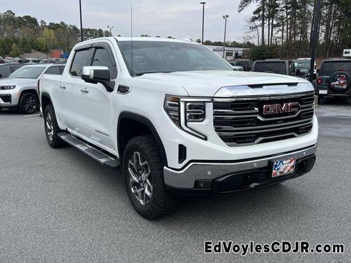 2025 GMC Sierra 1500 SLT
