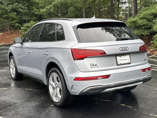 2021 Audi Q5 40 Premium Plus