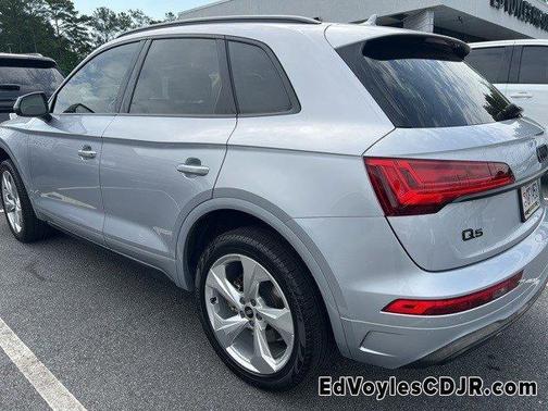 2021 Audi Q5 40 Premium Plus