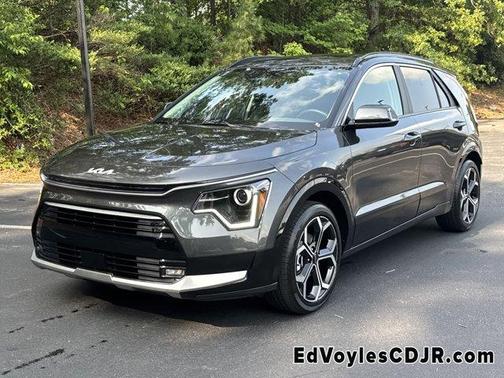 2024 Kia Niro EX Touring