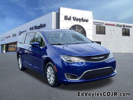 2019 Chrysler Pacifica Touring Plus