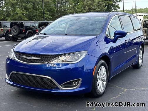 2019 Chrysler Pacifica Touring Plus