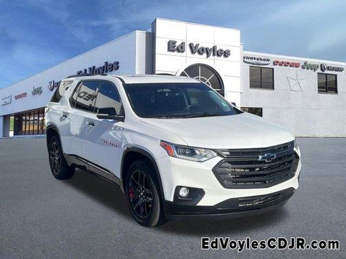 2021 Chevrolet Traverse Premier