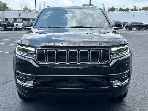 2024 Jeep Wagoneer L Base