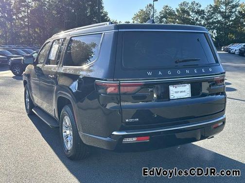 2024 Jeep Wagoneer L Base