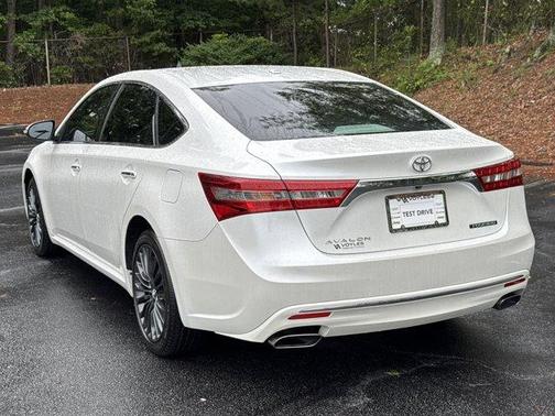 2017 Toyota Avalon XLE Touring
