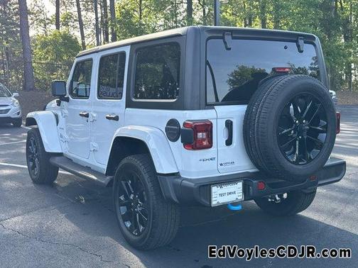 2022 Jeep Wrangler Unlimited 4xe Sahara