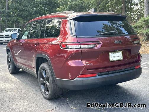 2021 Jeep Grand Cherokee L Laredo