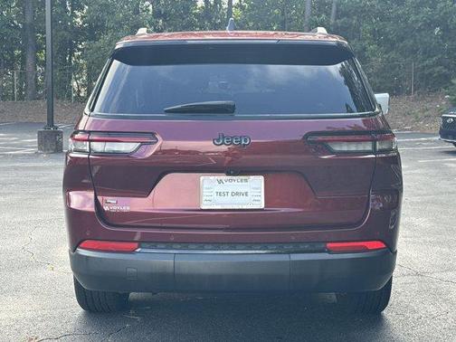 2021 Jeep Grand Cherokee L Laredo