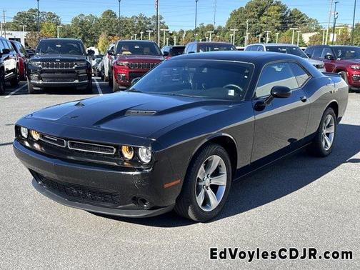 2018 Dodge Challenger SXT
