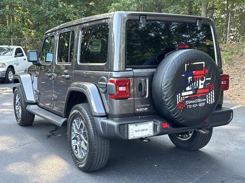 2025 Jeep Wrangler Sahara