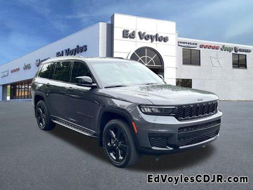 2022 Jeep Grand Cherokee L Laredo