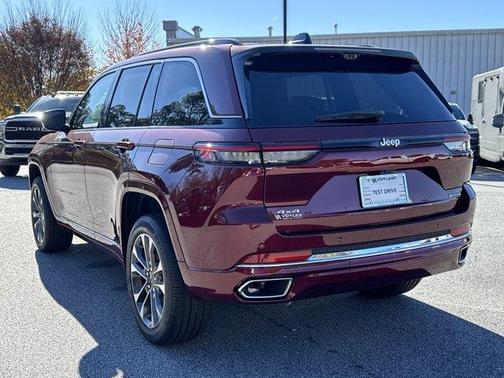 2025 Jeep Grand Cherokee Overland