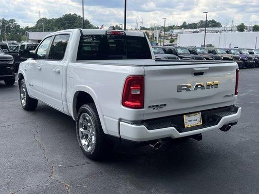 Bright White Clearcoat 2026 RAM 1500 Big Horn