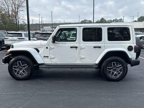 2025 Jeep Wrangler Sahara