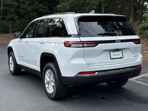 2025 Jeep Grand Cherokee Laredo X