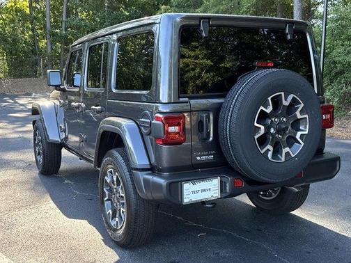 2025 Jeep Wrangler Sahara