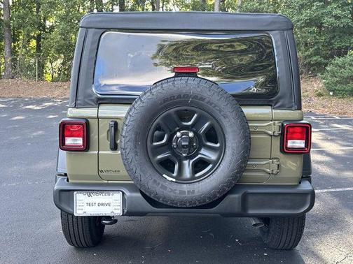 2025 Jeep Wrangler Sport