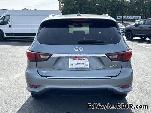 2018 INFINITI QX60 Base