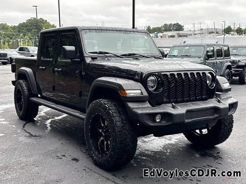 2020 Jeep Gladiator Sport