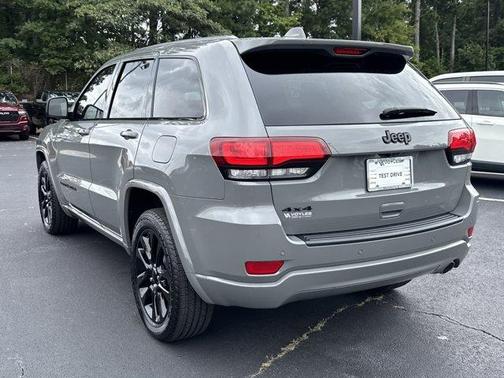 2020 Jeep Grand Cherokee Altitude