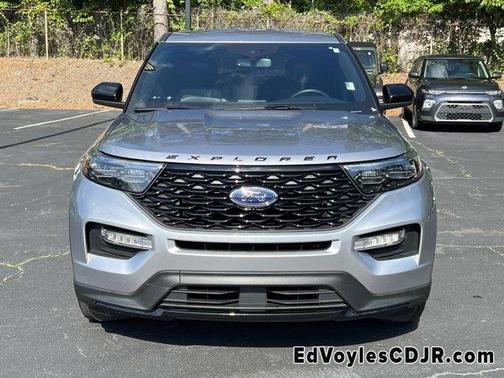 2022 Ford Explorer ST-Line