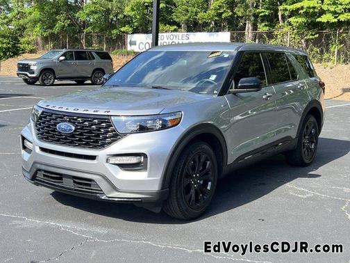 2022 Ford Explorer ST-Line