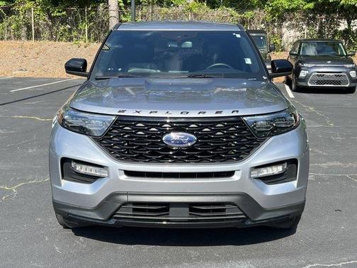 2022 Ford Explorer ST-Line