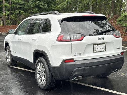 2022 Jeep Cherokee Latitude Lux